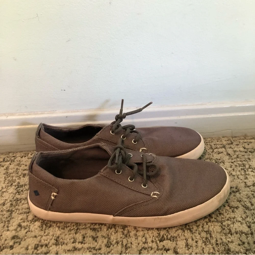 Sperry Bodie Memory Foam Gray Top Siders Size 6.5